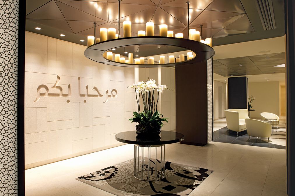 Video tour & photos: Qatar Airways' luxe London Heathrow lounge